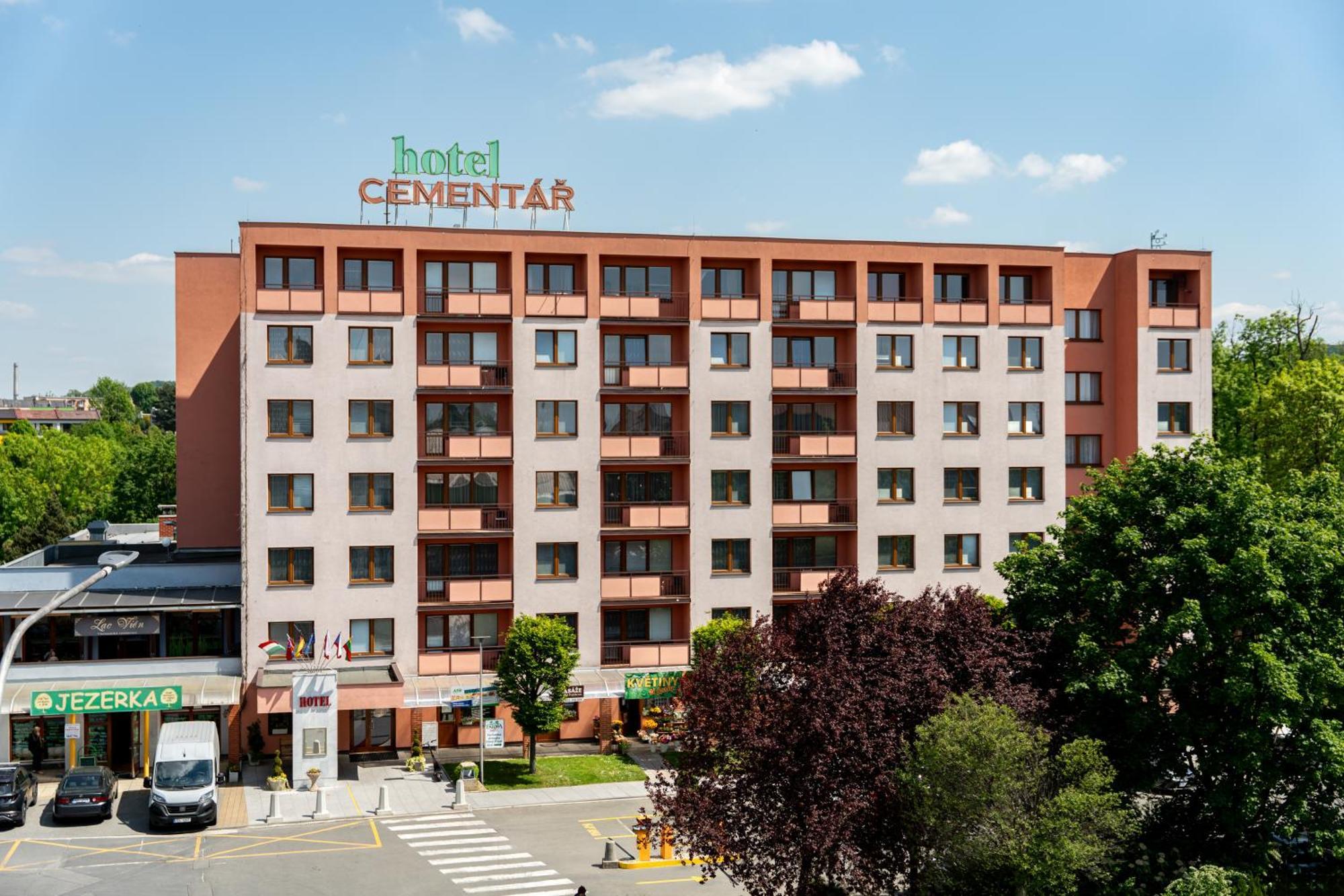 Hotel Cementar 흐라니체 외부 사진